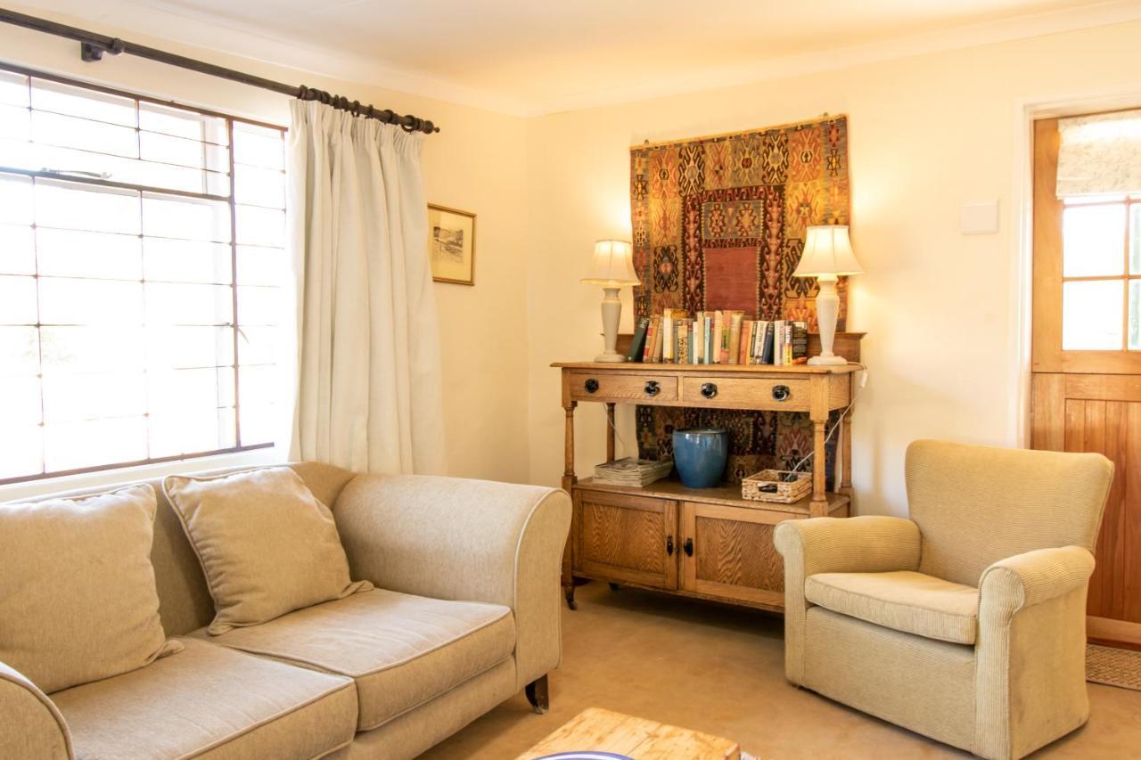 Sunbird Cottage Graaff-Reinet Екстериор снимка
